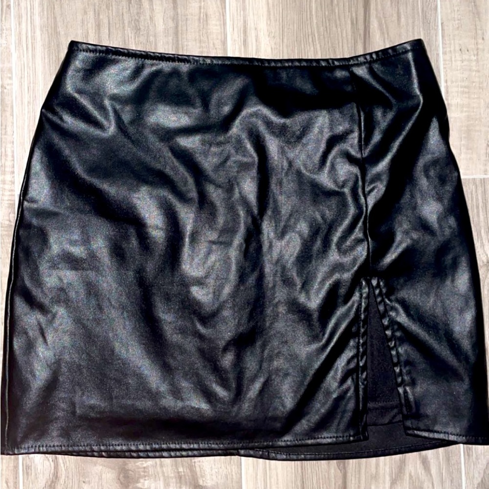 Mini leather skirt size S from FashionNova